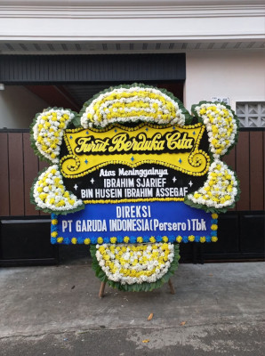 Papan Bunga Duka di Kairagi Satu