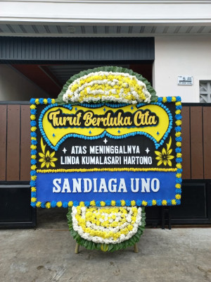 Papan Bunga Duka di Kairagi Satu